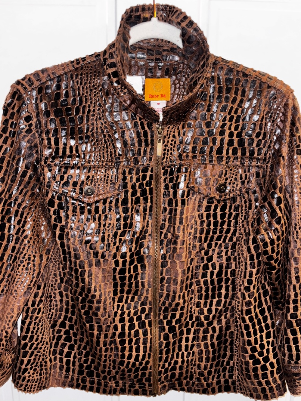 Ruby Rd. Sz.10 Croc-Embossed Glossy Brown Faux Leather Jacket ptp:21 length:22 - Picture 8 of 10